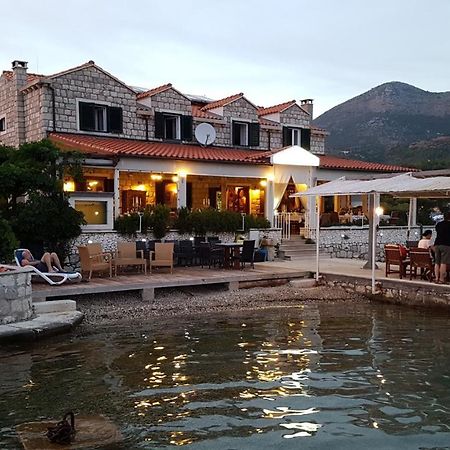 Sweet Village Hotel By The Sea Slano Kültér fotó