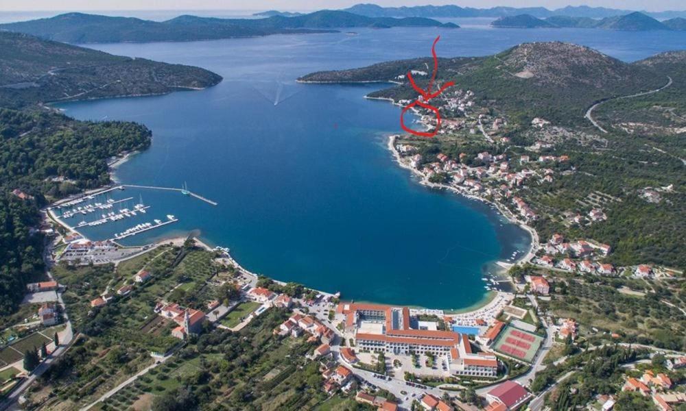 Sweet Village Hotel By The Sea Slano Kültér fotó